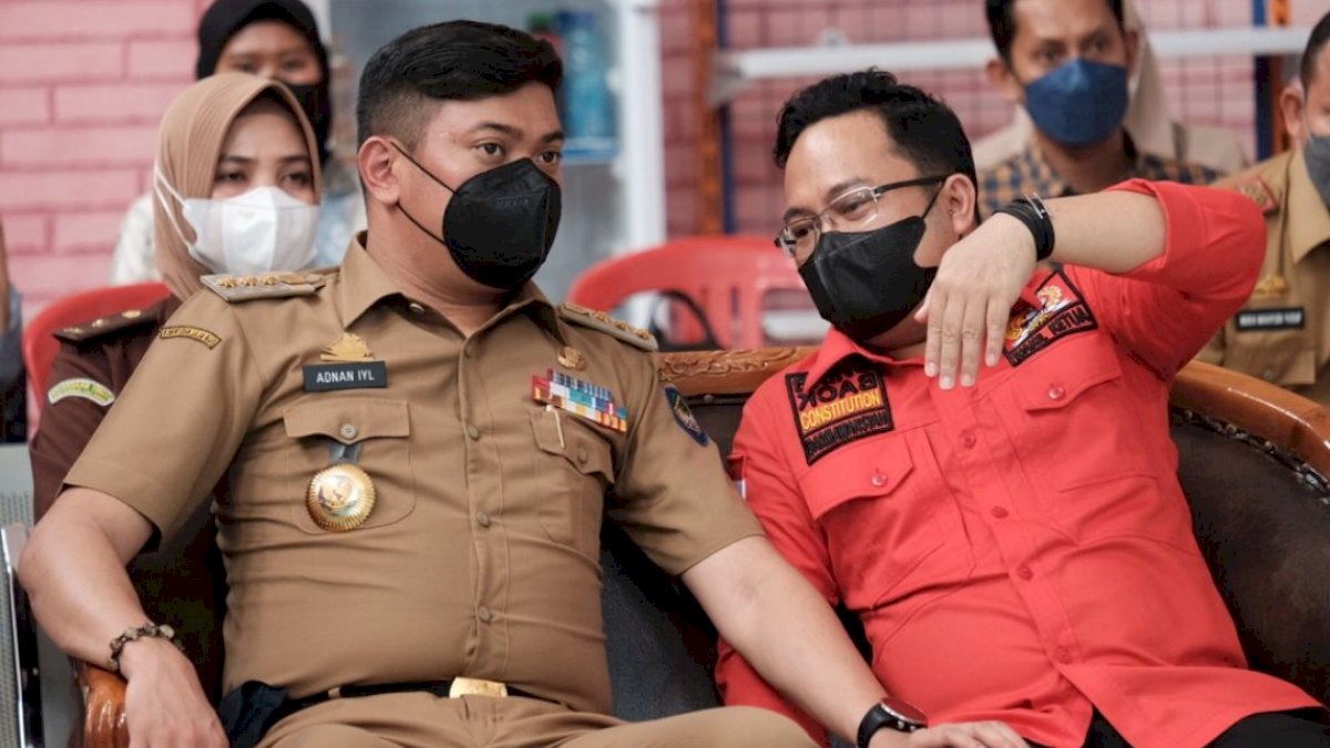 Loyalisnya di PAW, Darmawangsyah Muin Ajari Teori Kepemimpinan ke Husniah Talenrang