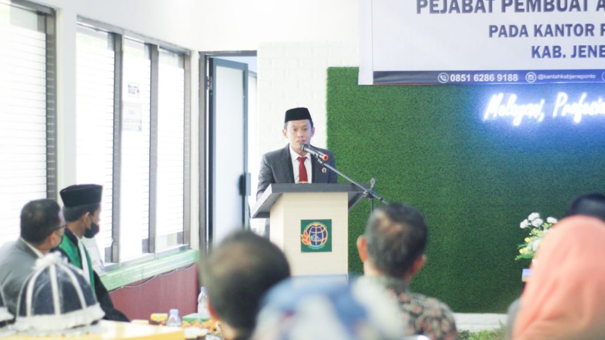 Lantik 2 Orang PPAT, Ini Harapan Kepala BPN Jeneponto