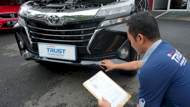 Mobil Toyota Trust yang terverifikasi dan terjamin. Dokumen: Kalla Toyota