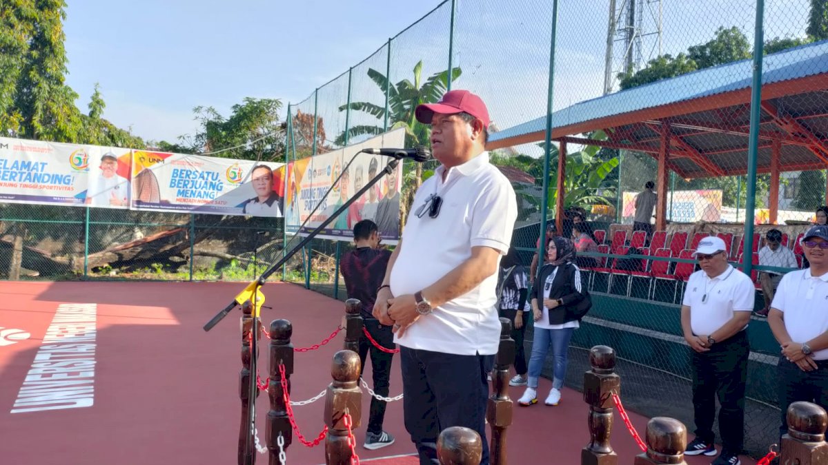 Semarak Dies Natalis UNM Ke 61, Rektor UNM Buka Kejuaraan Tenis