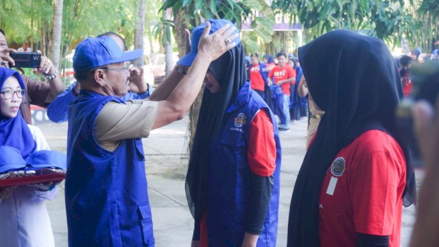 Bupati Iksan hadiri pelepasan KKN INTI Jeneponto (Dedi)