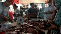 Jelang Lebaran Iduladha, Harga Cabai di Pasar Pabaeng-baeng Makassar Makin Pedis