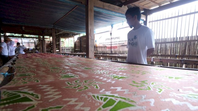 Pelatihan sablon dan batik print di Kabupaten Soppeng oleh PLN UIW Sulselrabar / dokumen: PLN UIW Sulselrabar.