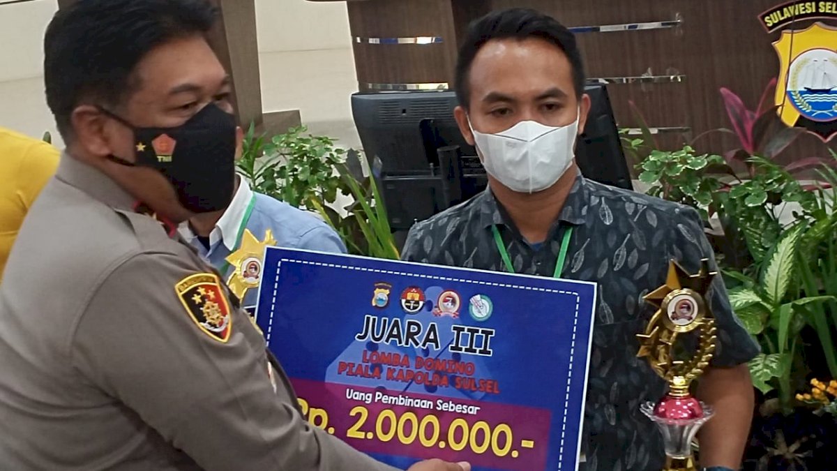 Jurnalis Asal Jeneponto Juara 3 Lomba Domino di Polda Sulsel