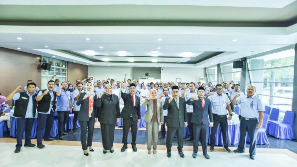 Usai Pelantikan, Beni Iskandar Gelar Halal Bihalal Ajak Kekompakan Karyawan dan Direksi