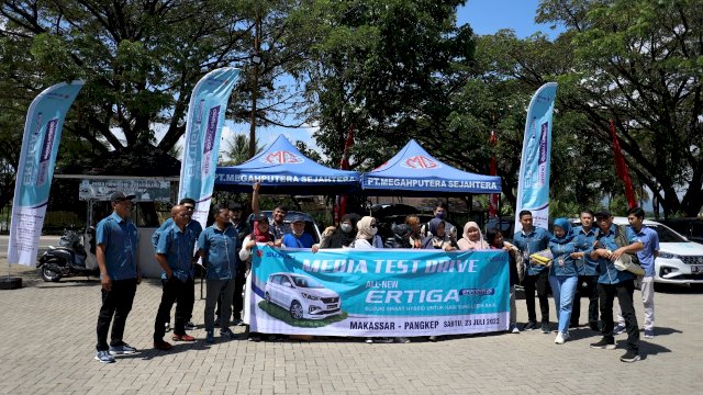 PT Megahputra Sejahtera mengajak 15 media melakukan test drive Suzuki All New Ertiga Hynrid dari Makassar ke Pangkep (dokumen: ist)