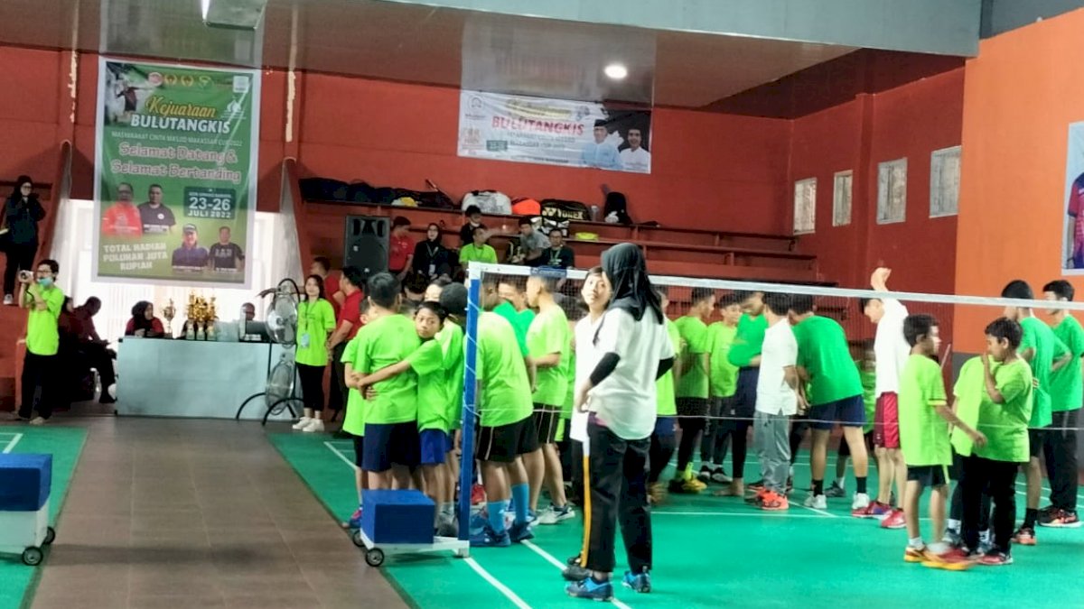 Buka Kejuaraan Bulutangkis MCM, Ketua KONI Makassar Janji Beasiswa Atlet Berprestasi