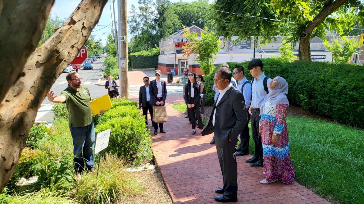 Danny Pomanto Janji Tuntaskan Masalah Anak Putus Sekolah Lewat Lorong Wisata