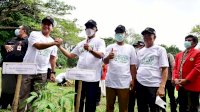 Gubernur Sulsel Bersama Menko PMK Tanam Pohon di Unhas