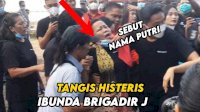 VIDEO: Tangis Histeris Ibu Brigadir J saat Jenazah Hendak Diautopsi Ulang