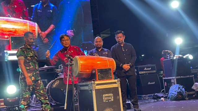 Dispar Makassar saat membuka acara Pekan Raya Kota Makassar (PRKM) 2022 di CCC Makassar (dokuemn: ist).