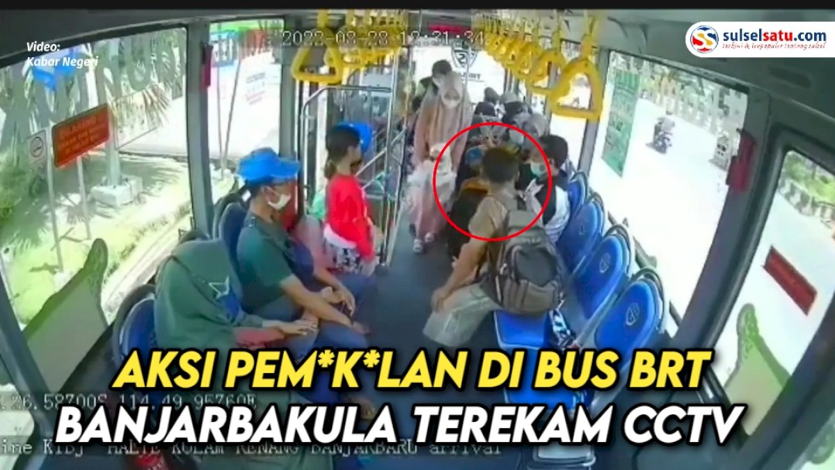 VIDEO: Aksi Pemukulan di Bus BRT Banjarbakula Terekam CCTV