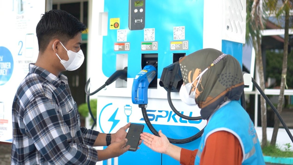 Komitmem Hadirkan Ekosistem Kendaraan Listrik, PLN UID Sulselrabar Bakal Tambah Enam SPKLU