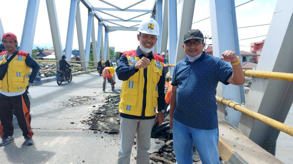 Muhammad Fauzi Tinjau Langsung Perbaikan Jembatan Masamba