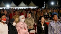 Ketua TP PKK Makassar Hadiri Pesta Rakyat HUT ke – 77 RI di Tiga Kecamatan