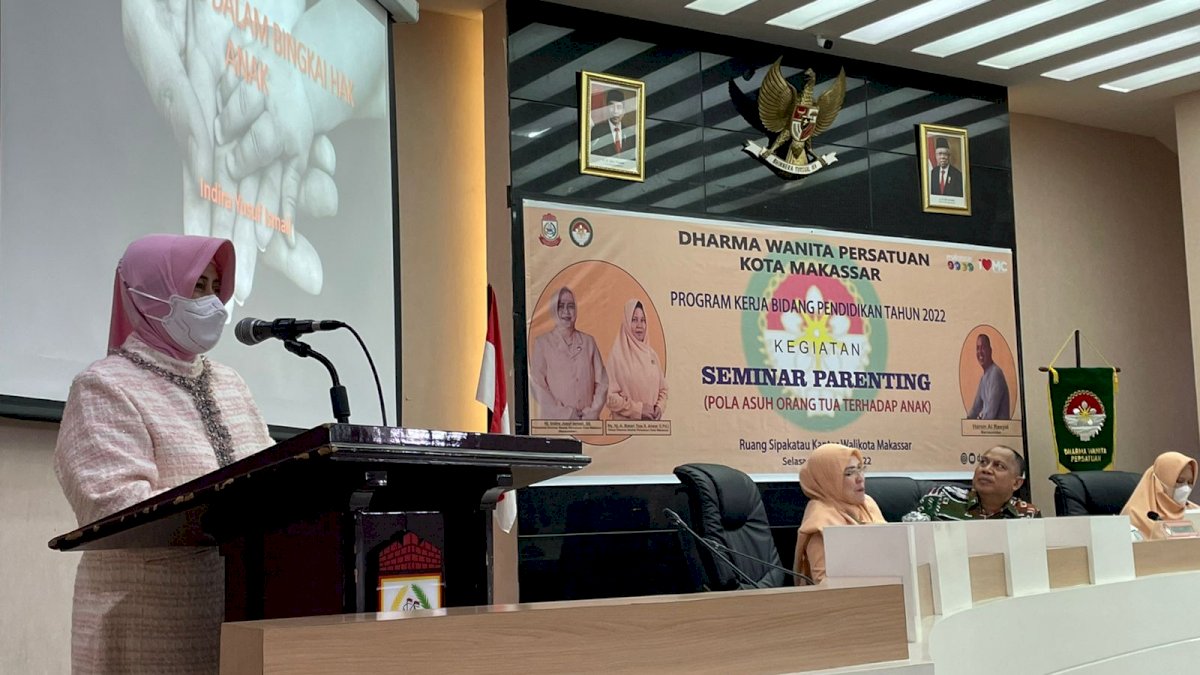 Ketua PKK Makassar Indira Jusuf Ismail Tekankan Pentingnya Jagai Anakta Bagi Orang Tua dalam Pola Asuh