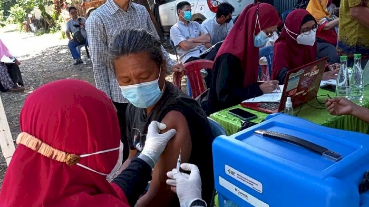 Target Vaksinasi Lansia Kota Makassar Dianggap Tinggi, Dinkes Pertanyakan Data Pemerintah Pusat