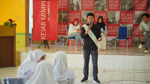 istimewa