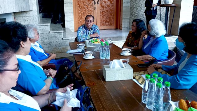 Kunjungan panitia Munas XX PWKI di kediaman Wali Kota Makassar, Moh Ramdhan Pomanto (dokumen: ist).