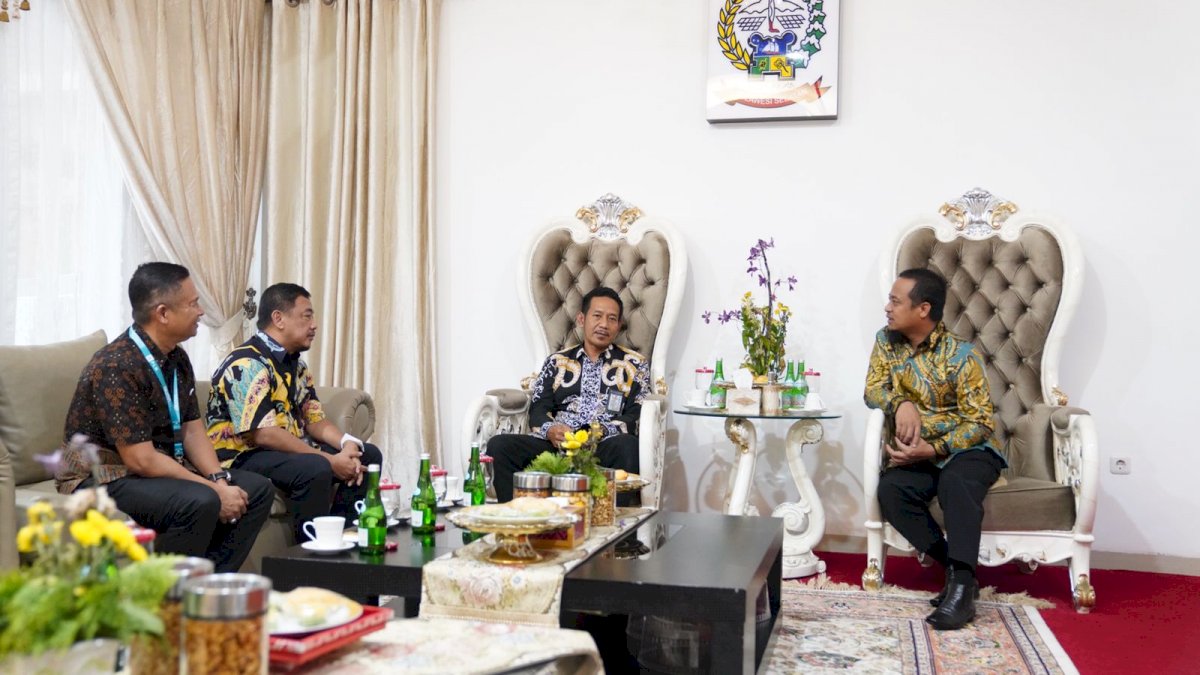 Gubernur Sulsel dan GM PLN Sulselrabar Dukung Percepatan Konversi BBM ke Listrik