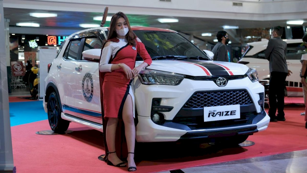 September Sensation Kalla Toyota Tawarkan Promo Cash Lunak Bunga 0 Persen Hingga Gratis Paket BBM
