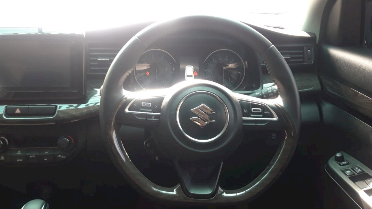 All New Suzuki Ertiga Hybrid Mudahkan Konsumen dengan Teknologi Baterai Mengisi Sendiri