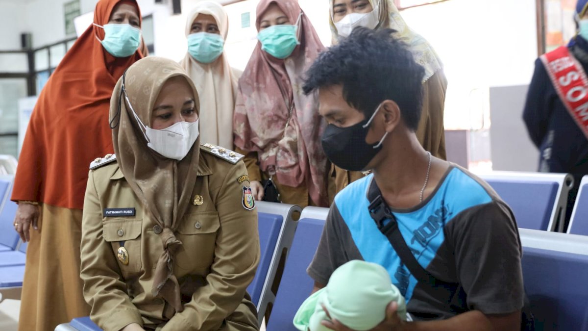 Pastikan Pelayanan Berjalan Baik, Wawali Fatmawati Rusdi Tinjau RSUD Daya