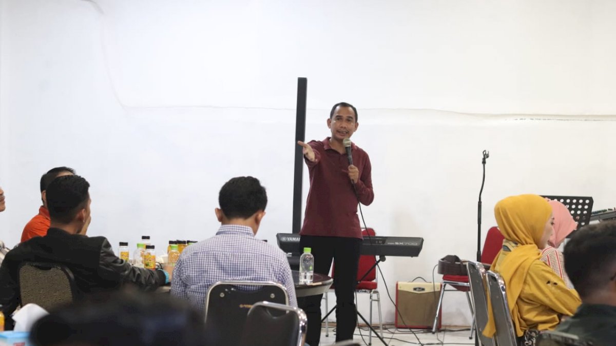 Ketua Terpilih IKA Unhas Makassar Rudianto Lallo Segera Tuntaskan Susunan Pengurus