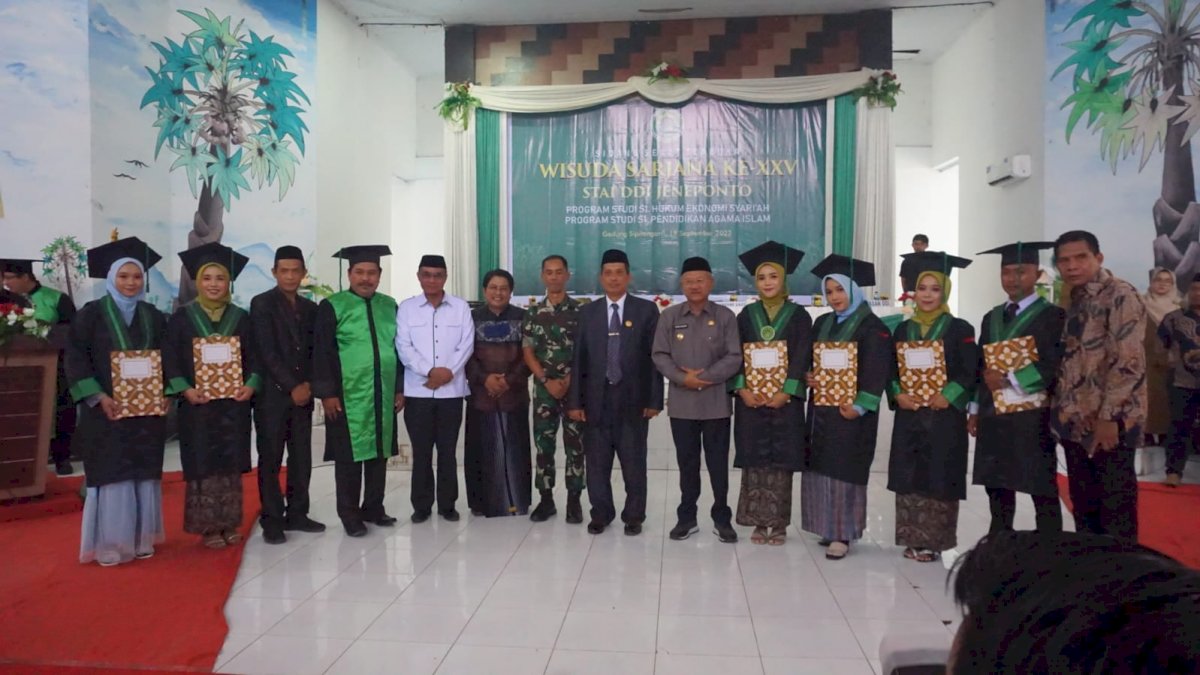 Hadiri Wisuda Sarjana ke-XXV STAI DDI, Ini Harapan Bupati Jeneponto