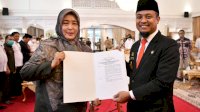 Andi Sudirman Lantik Putra-Putri Luwu Raya Sebagai Kadis Kesehatan dan TGUPP