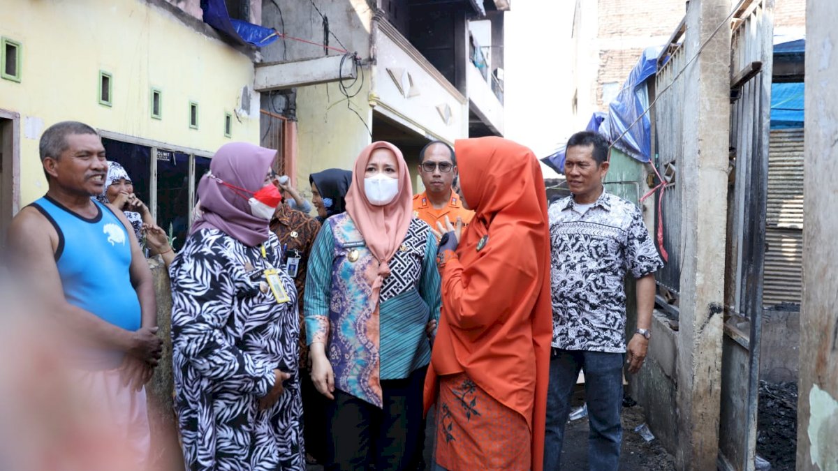 Wawali Kota Makassar Lihat Kondisi Korban Kebakaran Rappokalling