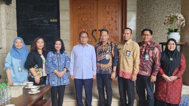 BPJS Ketenagakerjaan bertemu dengan Wali Kota Makassar, Danny Pomanto (dokumen: ist)