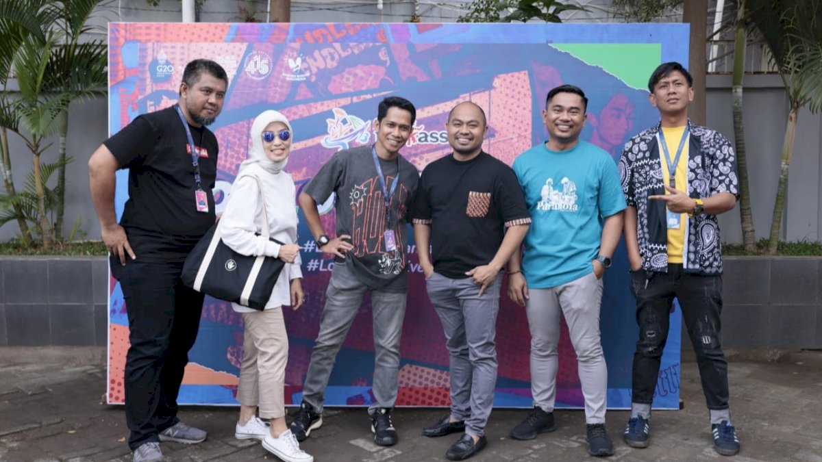 Tim Dispar Kota Makassar Hadirkan Gerakan Pakai Brand Lokal Setiap Hari Jumat ke Kantor