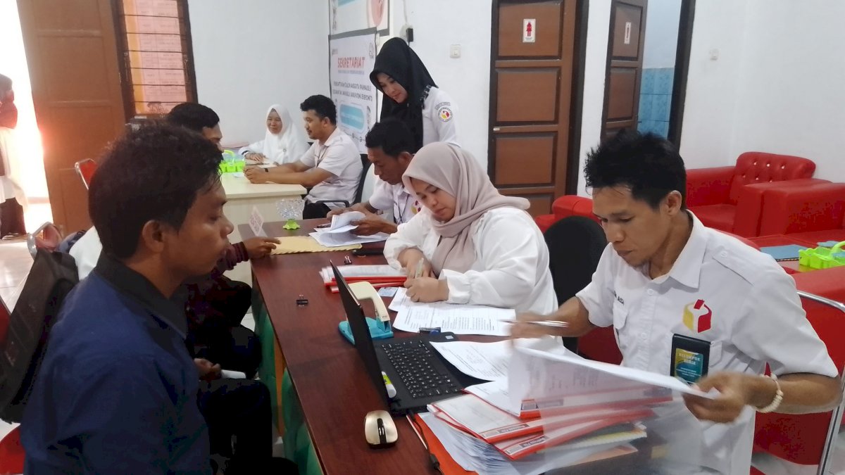 Hari Pertama Rekrutmen, Bawaslu Jeneponto “Diserbu” Pendaftar Calon Panwascam