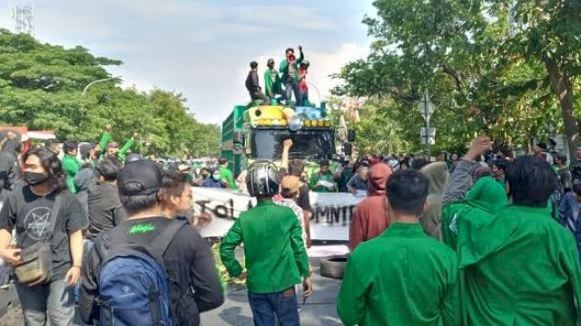 Aksi demo mahasiswa UIN Alauddin (dokumen: Terasid)
