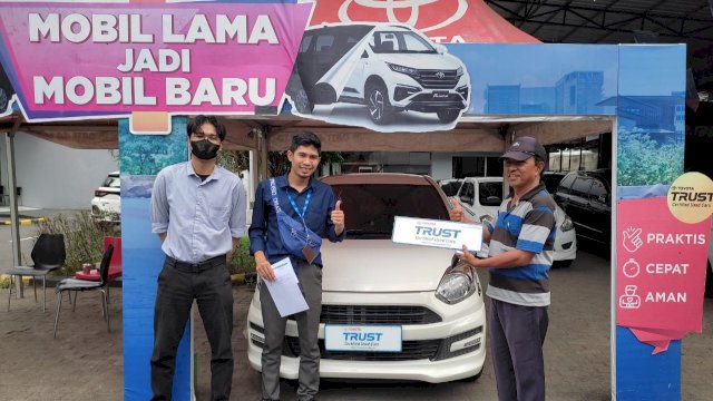 Proses tukar tambah mobil di Toyota Trust (dokumen: ist).