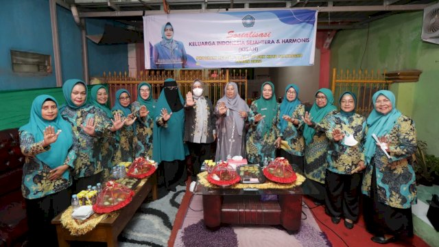 TP PKK Kota Makassar sosialisasi Keluarag Indonesia Sejahtera dan Harmonis (dokumen: ist).