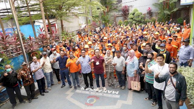 istimewa