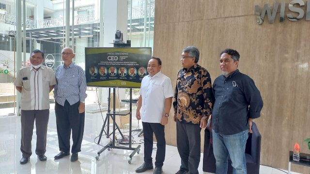 Foto bersama saat press conference di Wisma Kalla (Sri Wahyudi Astuti / Sulselsatu.com)