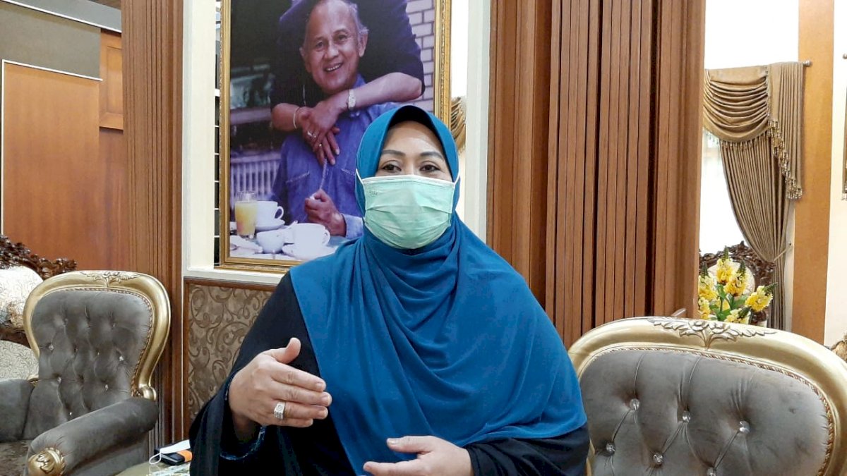 Ketua TP-PKK Parepare Launching Aplikasi SIM PKK