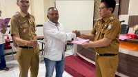 Camat Bontoala Kukuhkan 12 PJ Ketua LPM Kelurahan
