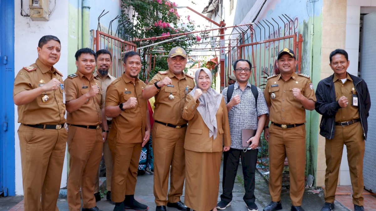 Camat Ujung Pandang Sambut Kedatangan Asisten Bidang Ekonomi dan Pembangunan