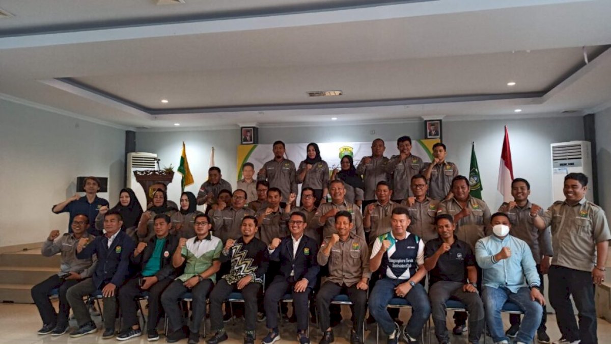 Pengurus PBSI Parepare Periode 2022 – 2026 Resmi Dilantik