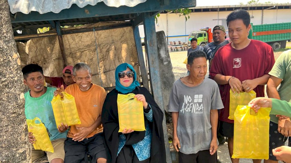 Tunjukkan Keteladanan Sikapi Kenaikan Harga Telur dan BBM