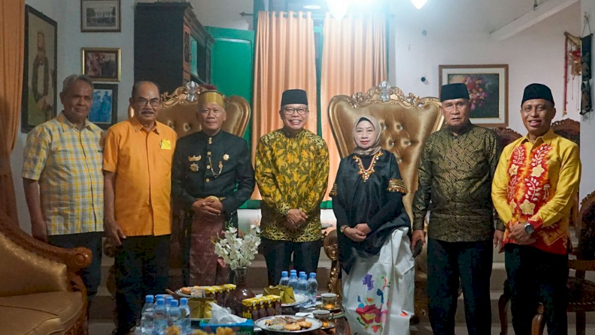 Wali Kota Parepare Silaturahmi Dengan Datu Luwu XL Andi Maradang Mackulau