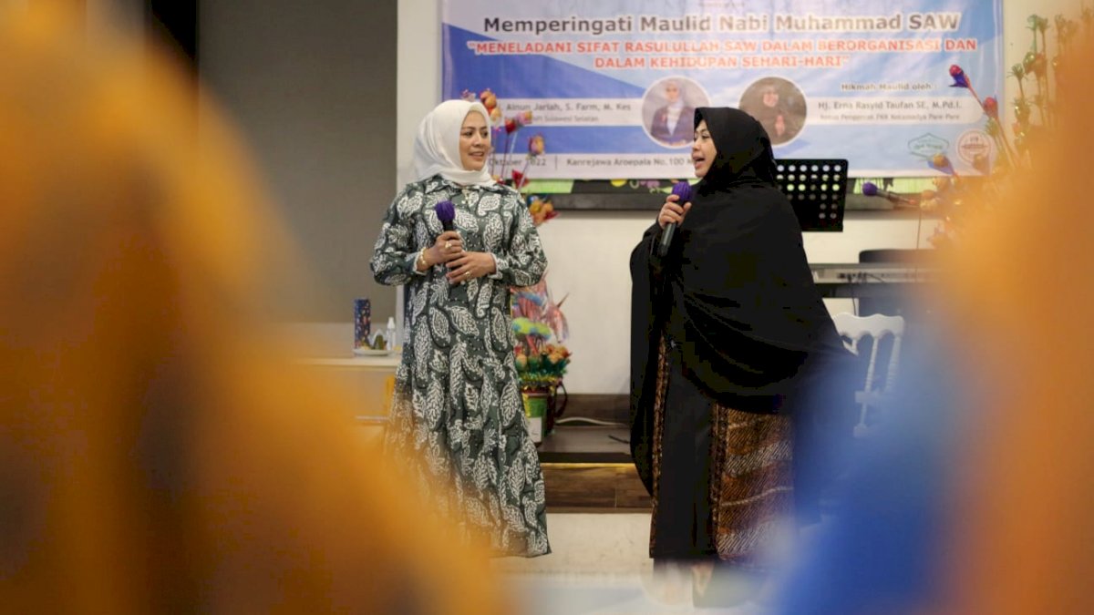 Ceramah Maulid di IWAPI Sulsel, Erna Rasyid Taufan Ungkap Keteladanan Rasulullah Muliakan Wanita