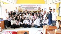 LP2M UNM Gelar PKM Bimtek Pengembangan Pembelajaran Berbasis PBL di MTSN 1 Barru