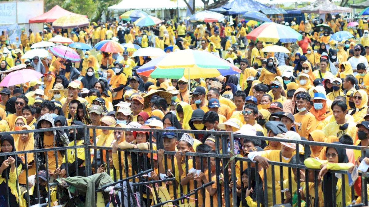 Jalan Sehat Golkar di Lutra Diikuti Sekitar 50 Ribu Peserta, Abang Fauzi: Terima Kasih!