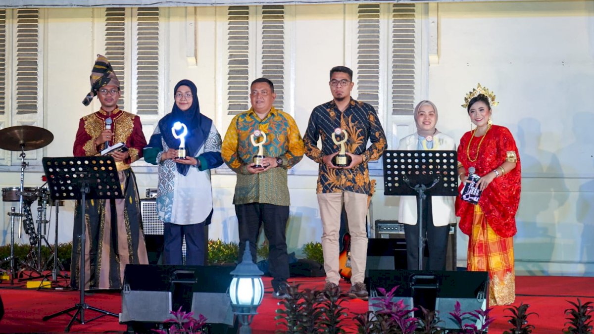 Parepare Raih Penghargaan Kategori LPPL di Ajang KPID Sulsel XVII Award 2022