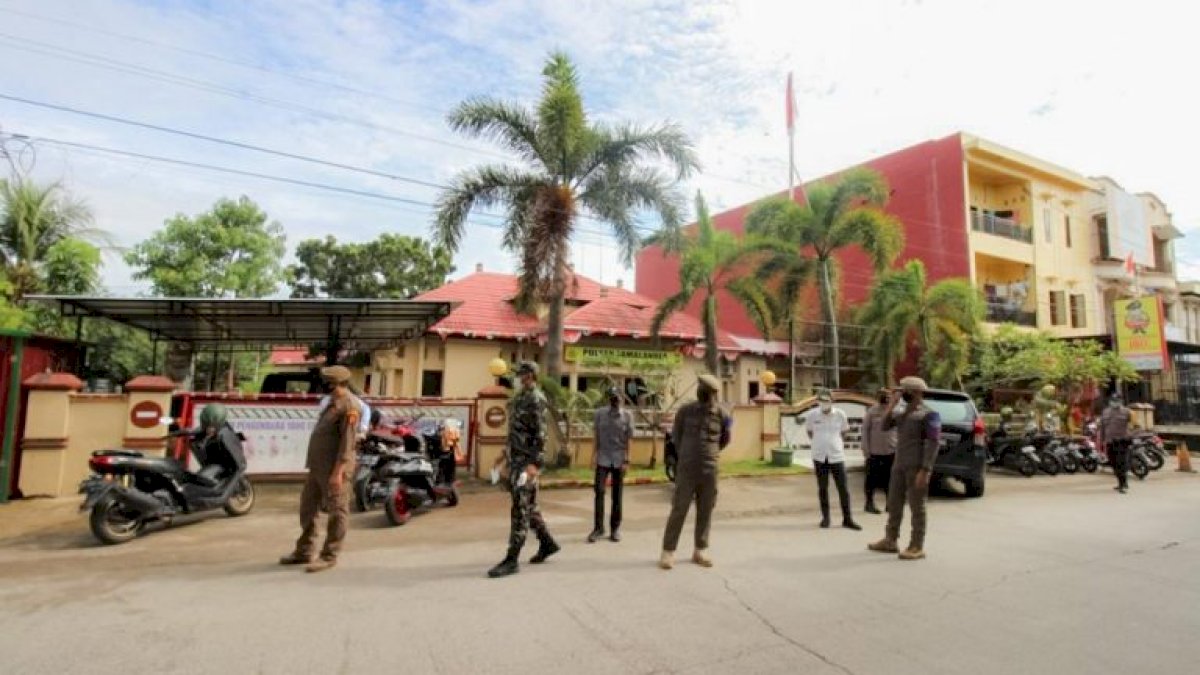 Camat Tamalanrea Gelar Patroli Masker